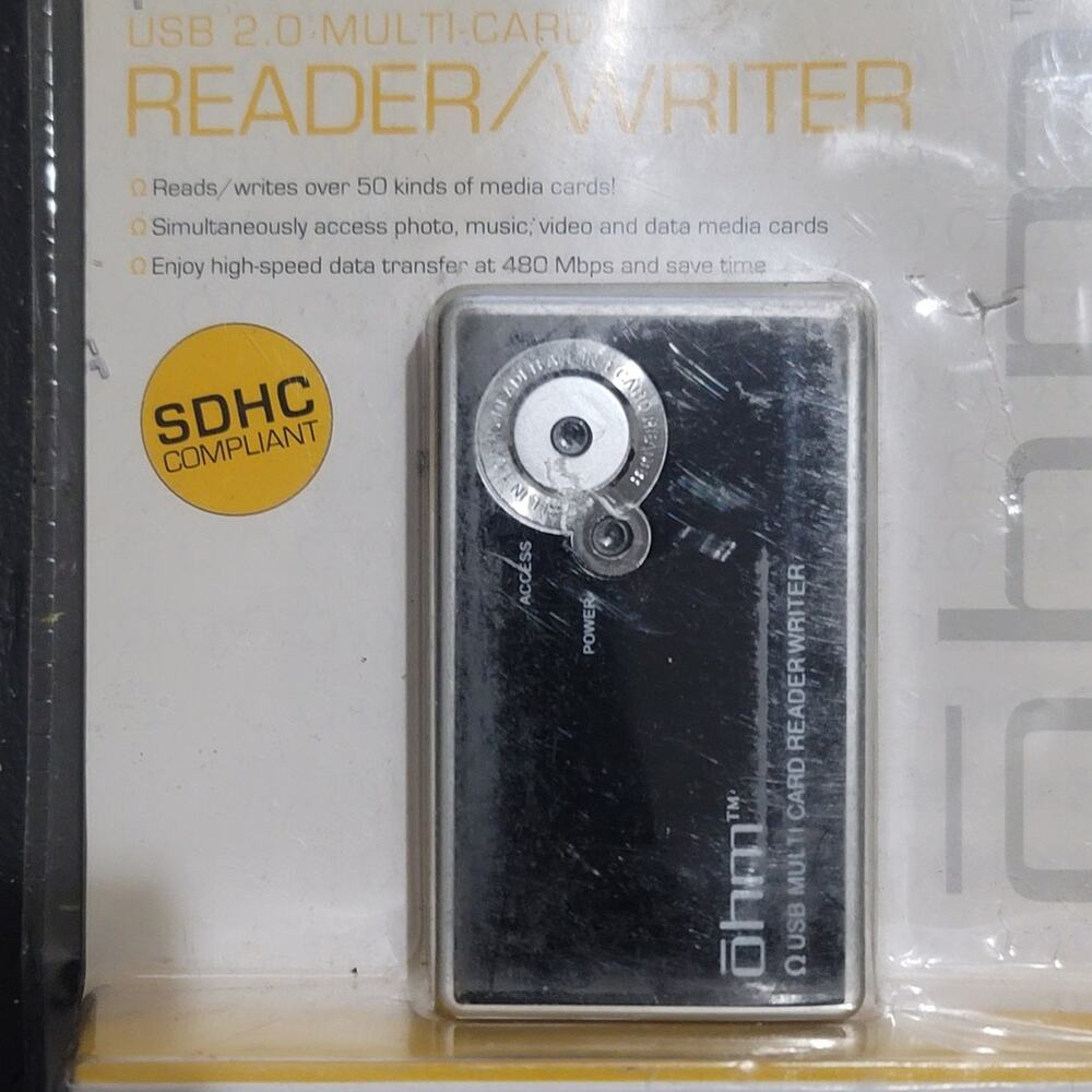 Ohm USB 2.0 Multi-card Memory Card Reader / Writer - Picture 2 of 3